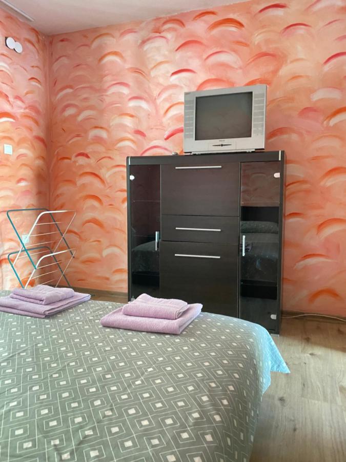Ferienwohnung Апартамент Мидия Енос Русе Exterior foto