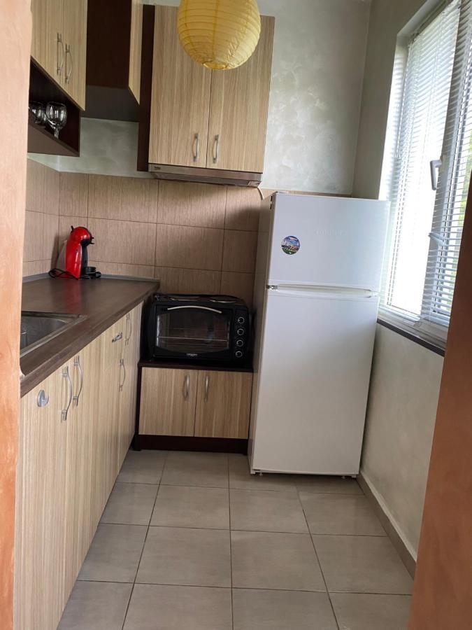 Ferienwohnung Апартамент Мидия Енос Русе Exterior foto